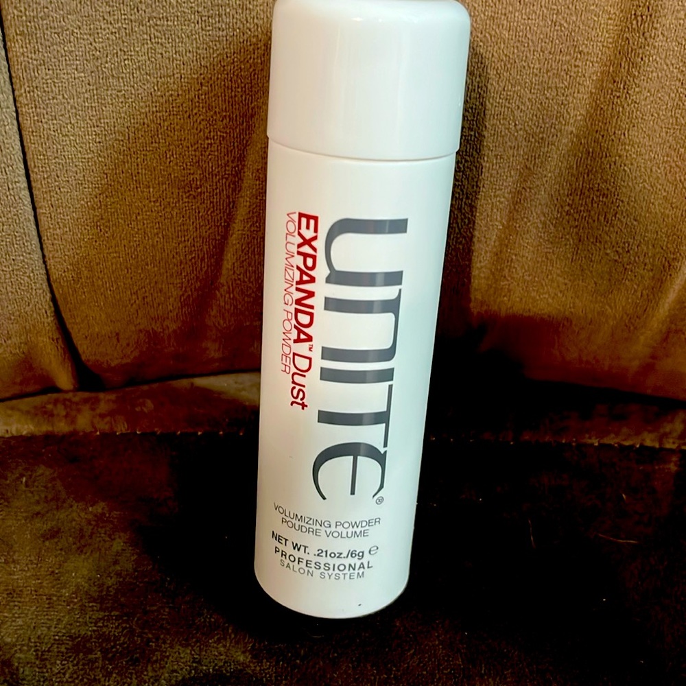 Unite Expanda Dust Volumizing powder